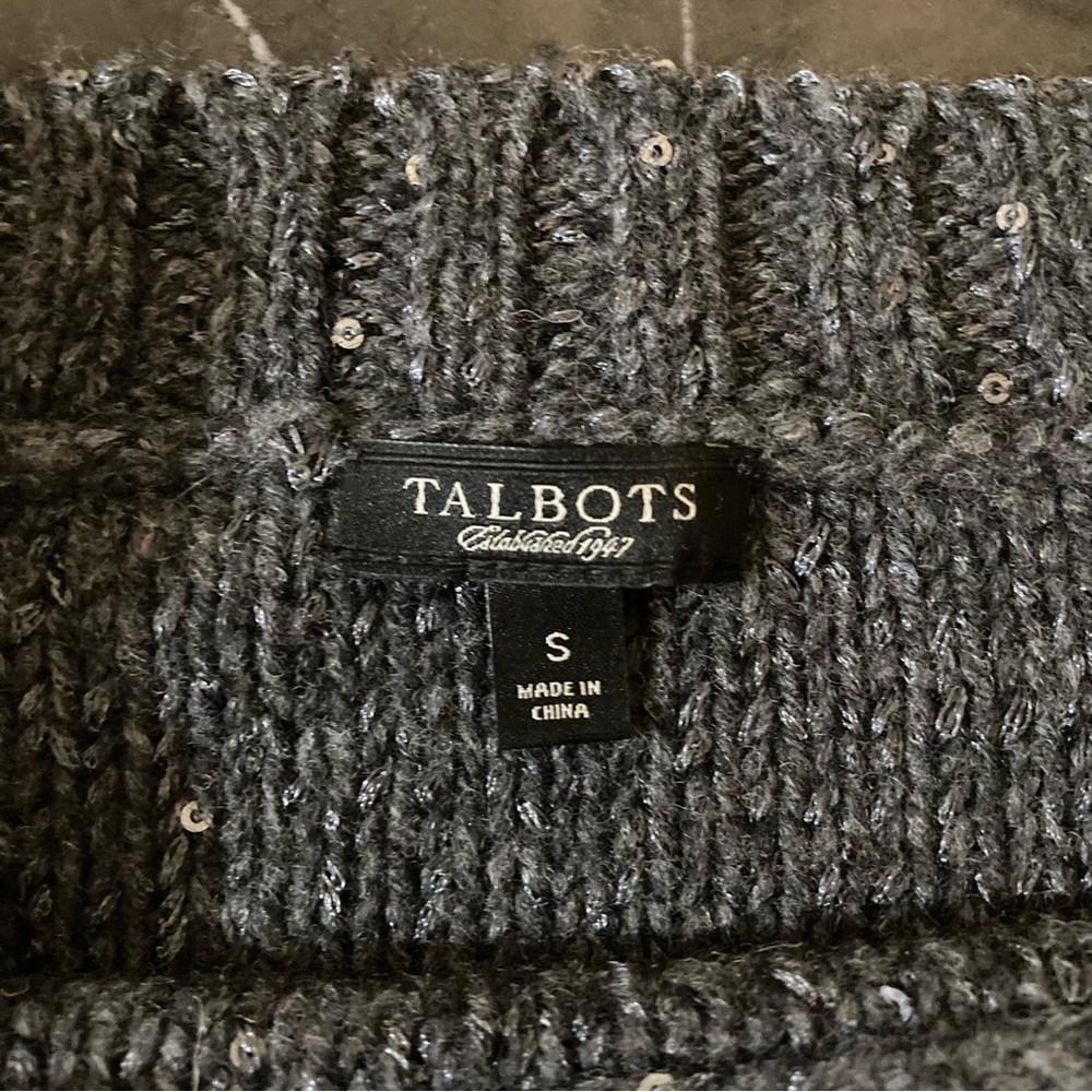 Talbots Gray Sequin Pullover
Women’s Crew Neck Wool Blend Sweater Size Small - Picture 5 of 14